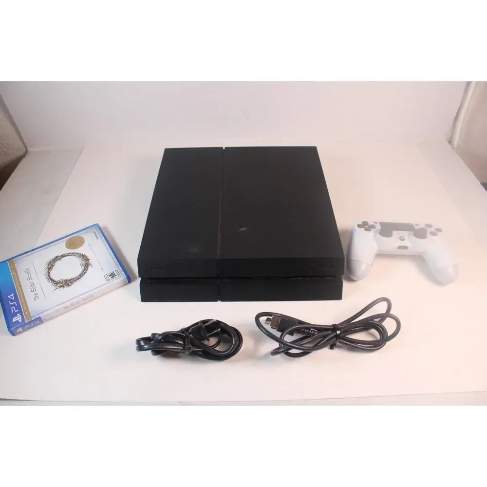 Sony Playstation 4 PS4 500GB Console Bundle, white Controller, charger,
